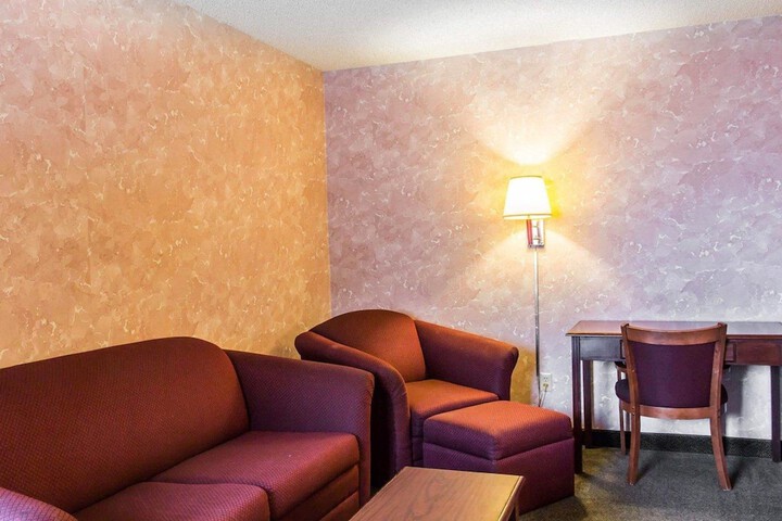 Room 22 of 49