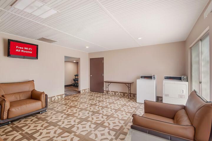 Room 43 of 51