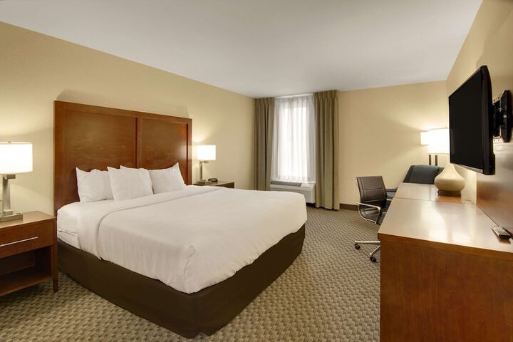 Room 14 of 36