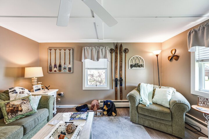 Steps to Crystal Lake: Spacious Retreat w / Views