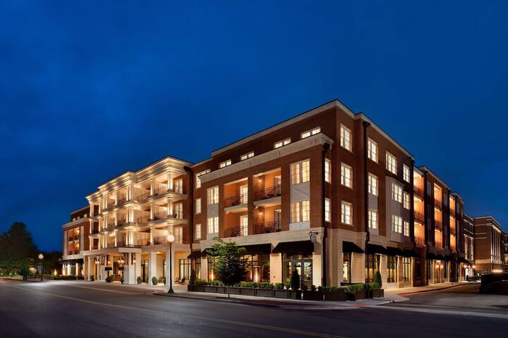 Hotel 5 of 130