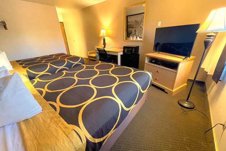 Room 30 of 46