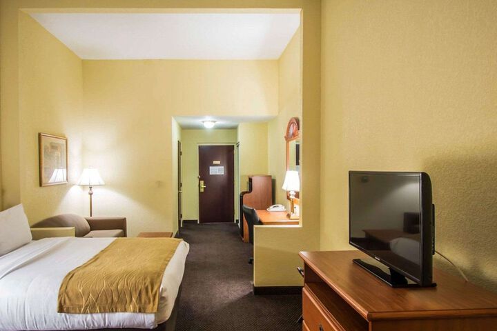 Room 19 of 44