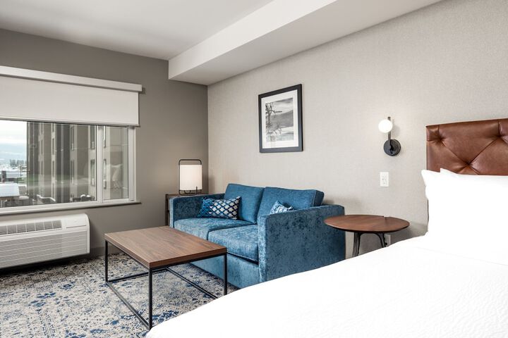 Four Points by Sheraton Kelowna Airport
