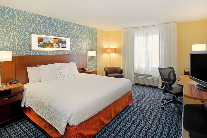 Room 12 of 17