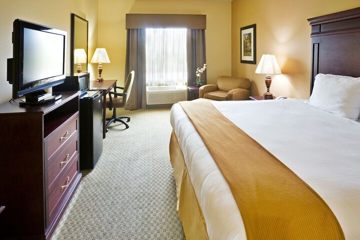 Room 27 of 52