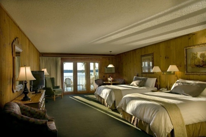 Room 22 of 53