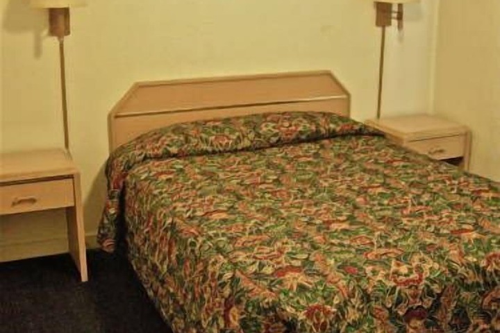 The Hub Motel