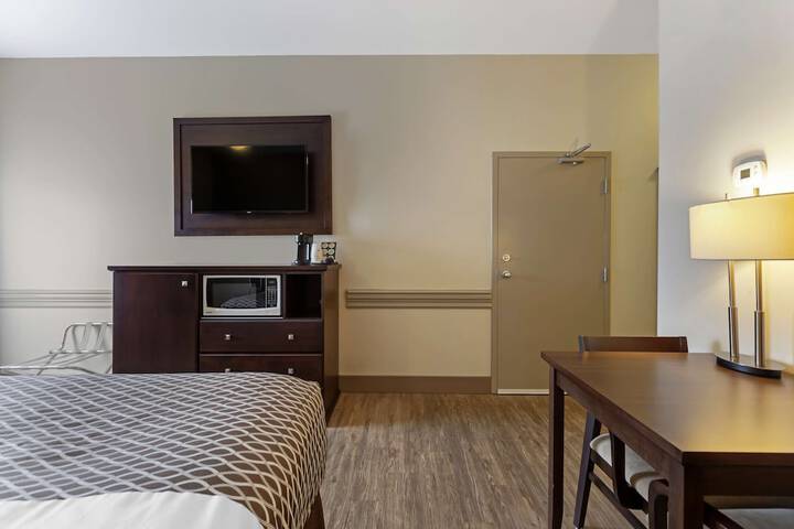 Room 18 of 39