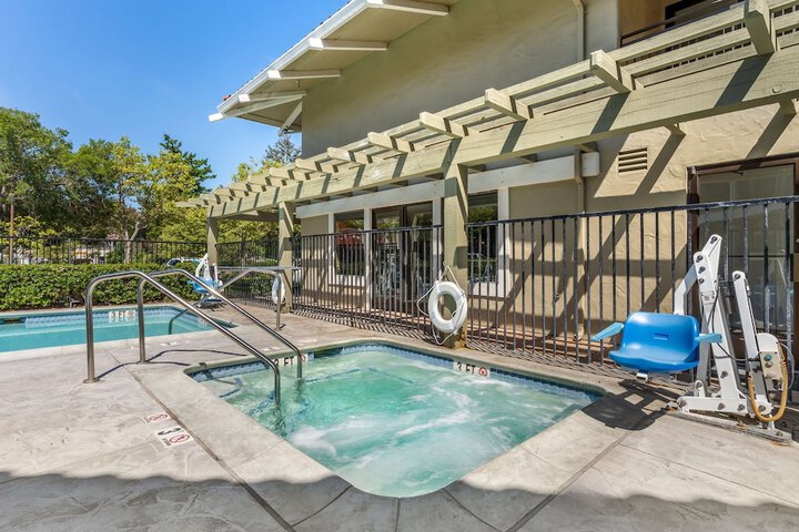 Pool 5 of 52