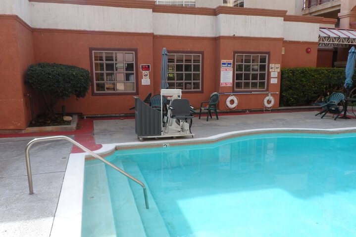 Pool 3 of 25