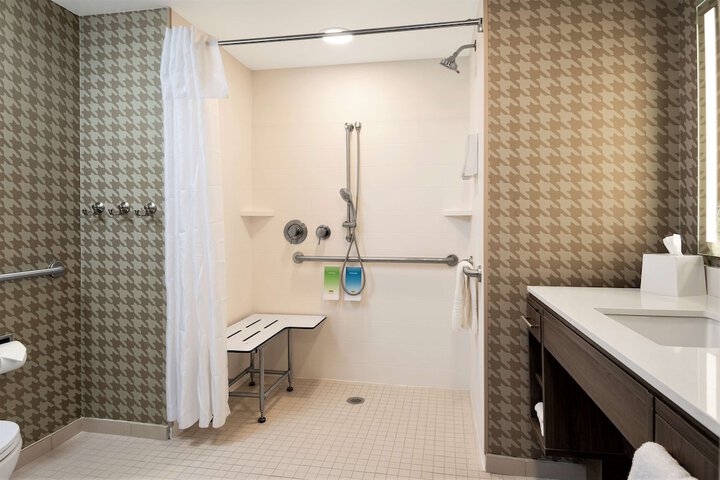 Room 34 of 56