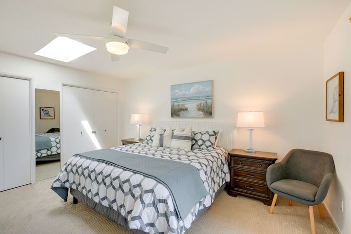 Lakefront Grover Beach Home Walk to Ocean!