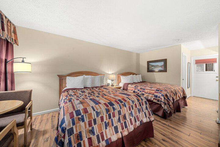 Jonathan Creek Inn