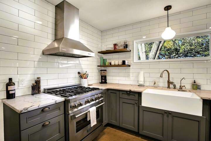 Stunning Home-right Across From Albert Dance Hall!