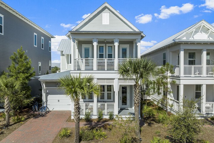 Prominence on 30A by Panhandle Getaways