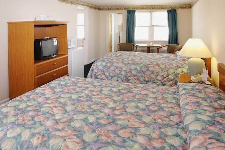 Room 65 of 167
