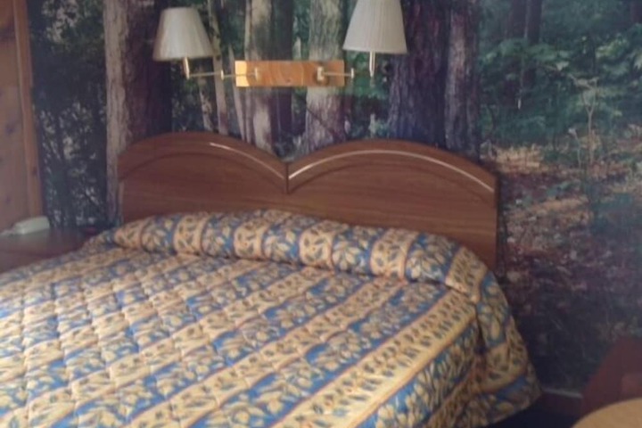 Room 19 of 51