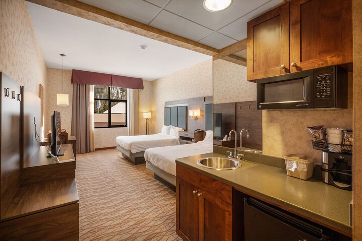 Room 43 of 69