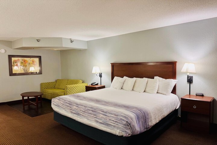 AmericInn by Wyndham Stillwater