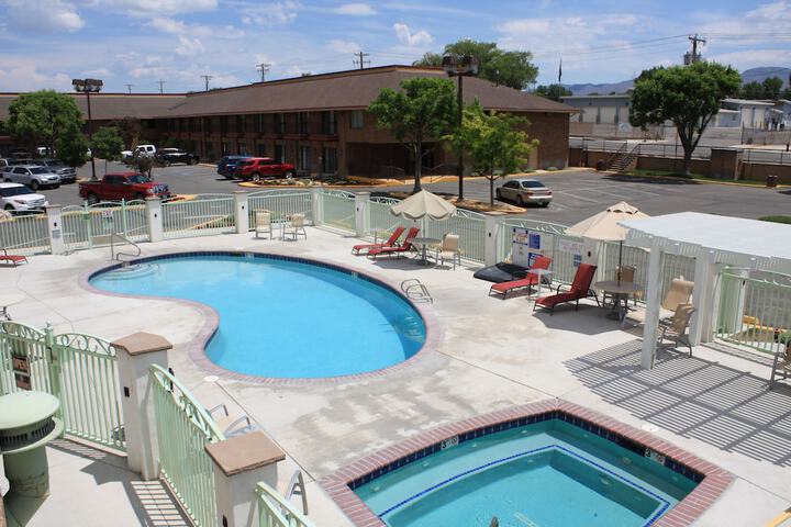 Pool 5 of 38