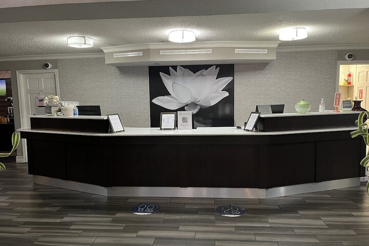 Hotel Interior 11 of 34