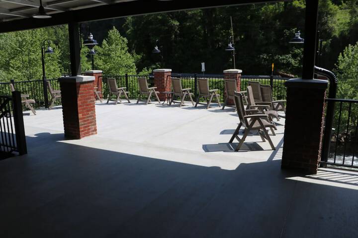 Terrace/Patio 128 of 142