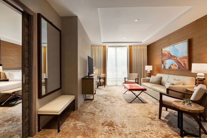 Hoodoo Moab Curio Collection by Hilton