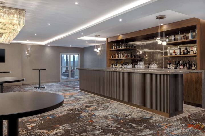 DoubleTree by Hilton Kingston