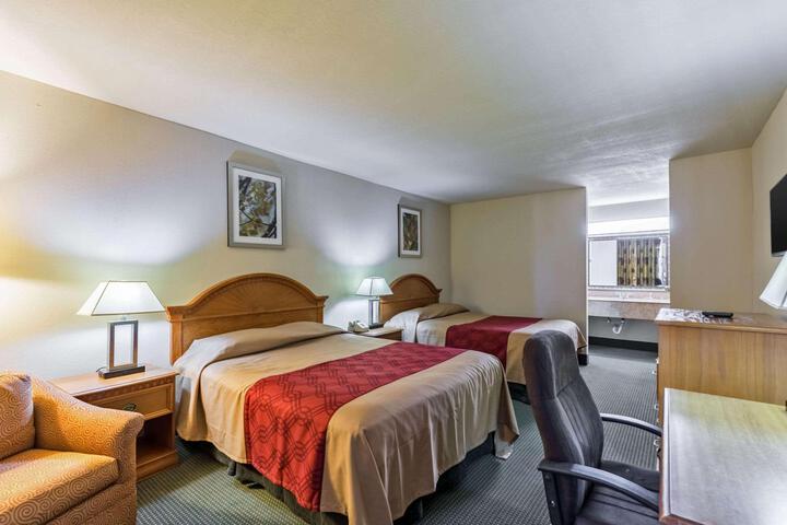 Econo Lodge Baytown