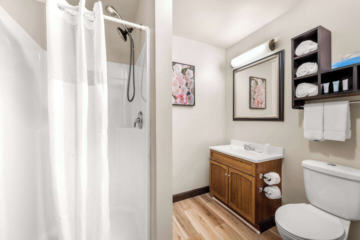 Room 15 of 42