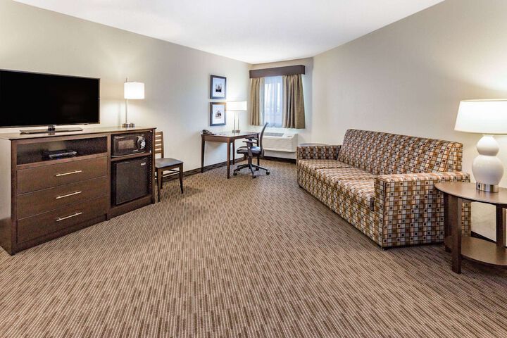 Room 29 of 33
