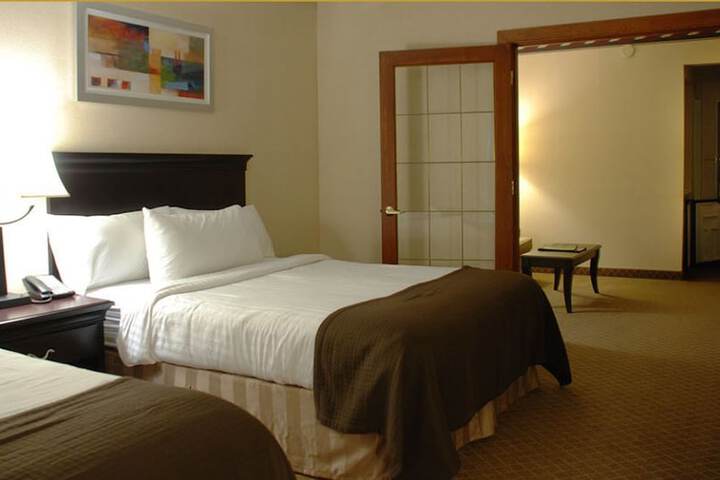 Room 20 of 38