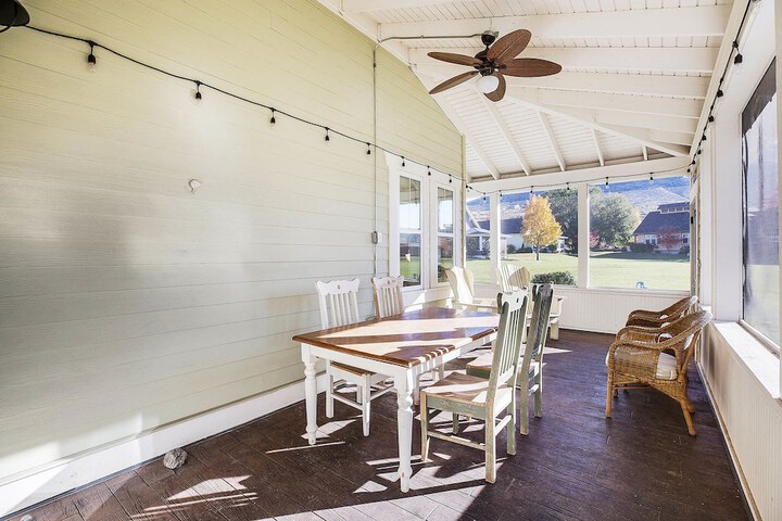 Veranda Beach Cottages