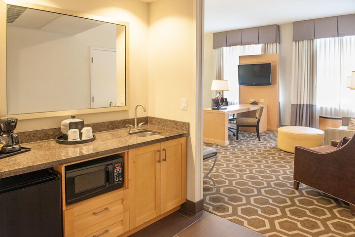 Room 30 of 108
