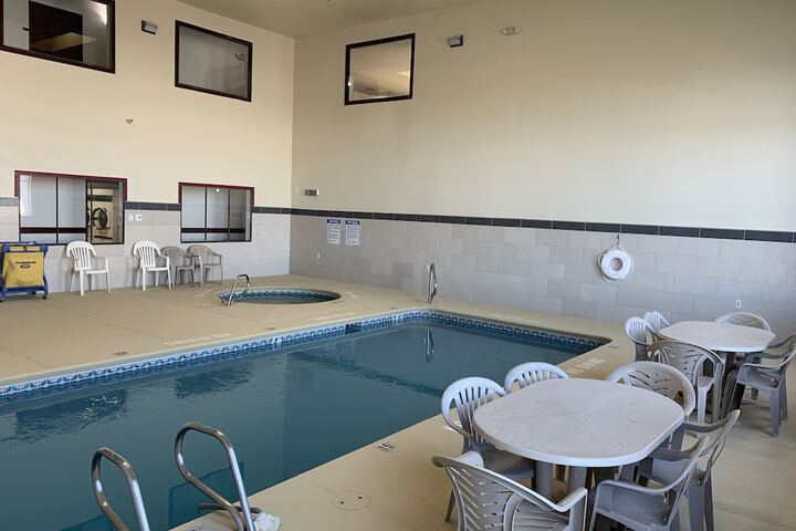 Pool 3 of 24