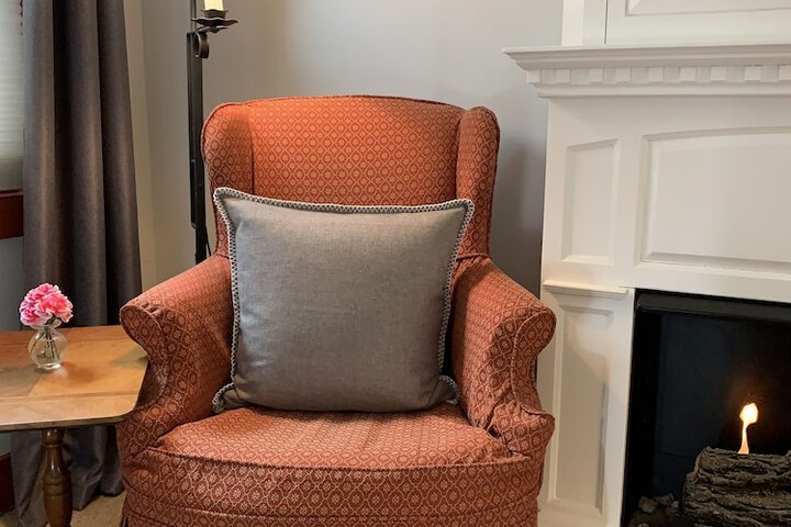 1795 Acorn Inn B & B
