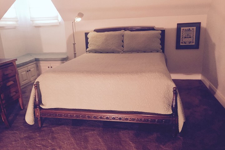 A Chateau on the Bayou Bed & Breakfast