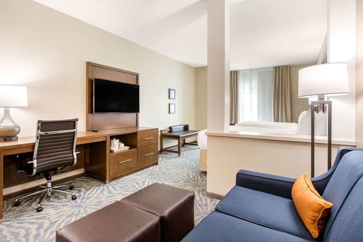 Room 20 of 35