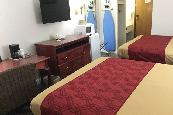 Room 15 of 74