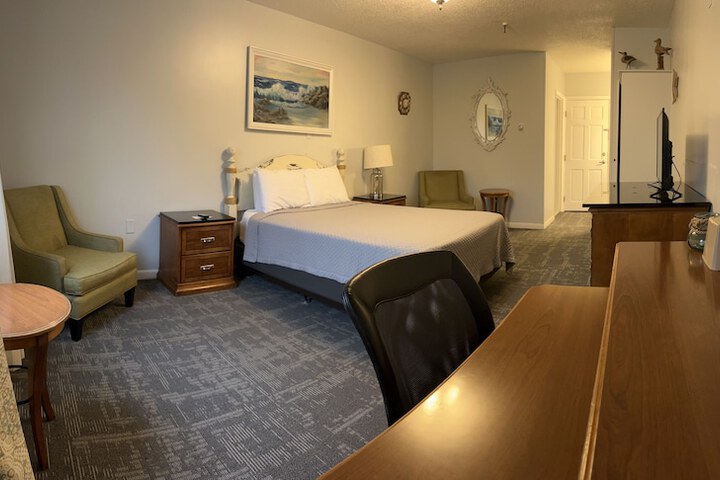 Room 13 of 21