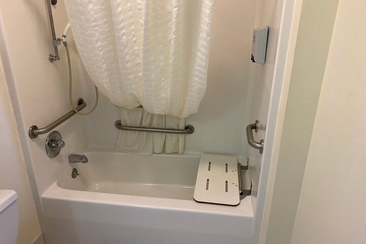Country Hearth Inn & Suites Union City