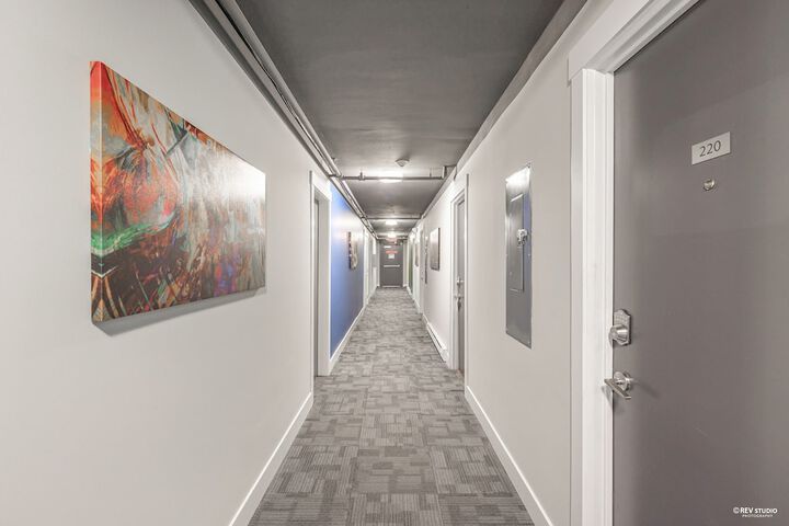 Ballroom/Hall 43 of 51