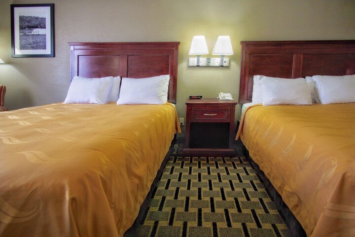 Room 12 of 43