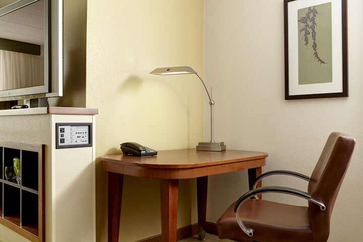 Room 16 of 48