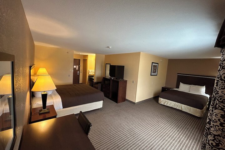 Room 15 of 35