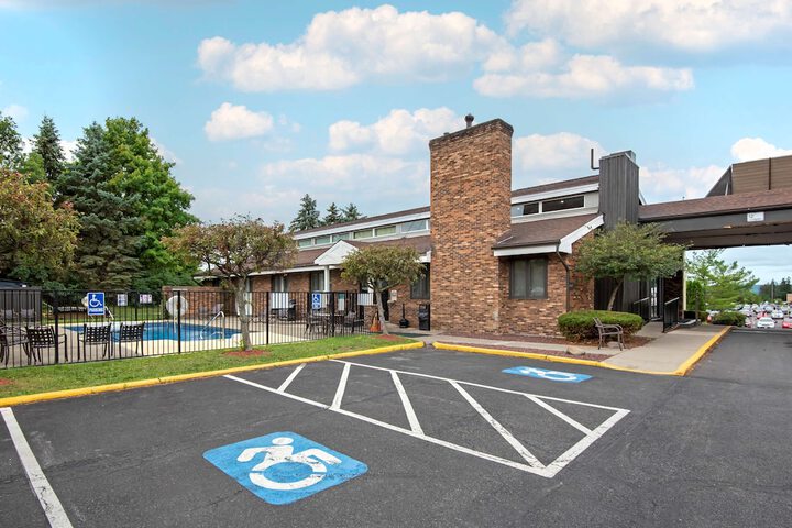 Best Western University Inn