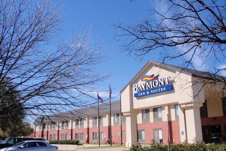 Hotel 2 of 28