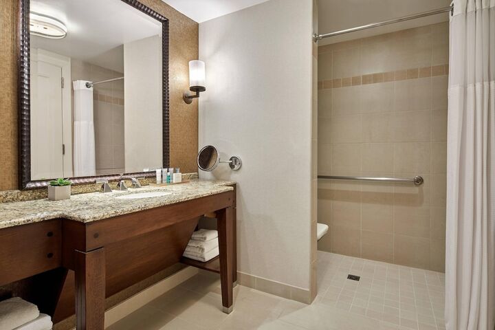 Room 132 of 275
