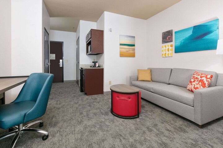 Room 18 of 29
